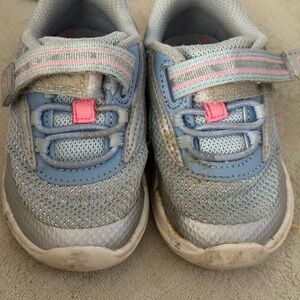 Kids  Blue and Pink stride rite sneakers wide